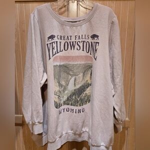 TorridxVinyl Icons  Yellowstone Sweatshirt 6X EUC